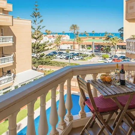 Stunning In With Outdoor Swimming Pool, 3 Bedrooms And Wifi * Malaga