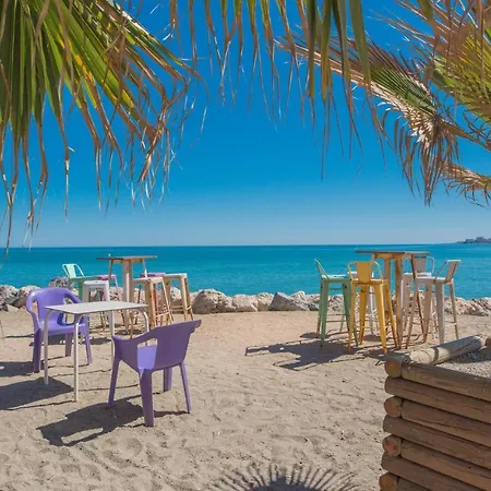 Apartment Stunning In With Outdoor Swimming Pool, 3 Bedrooms And Wifi