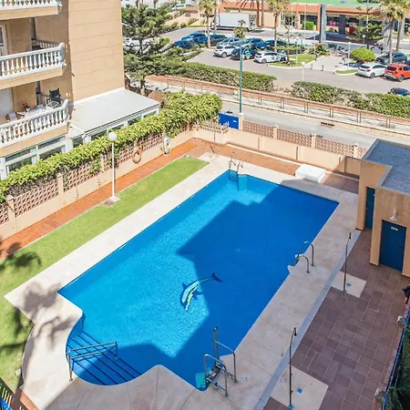 Apartment Stunning In With Outdoor Swimming Pool, 3 Bedrooms And Wifi *